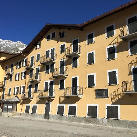 Residence Redicervinia Breuil-Cervinia Exteriör bild