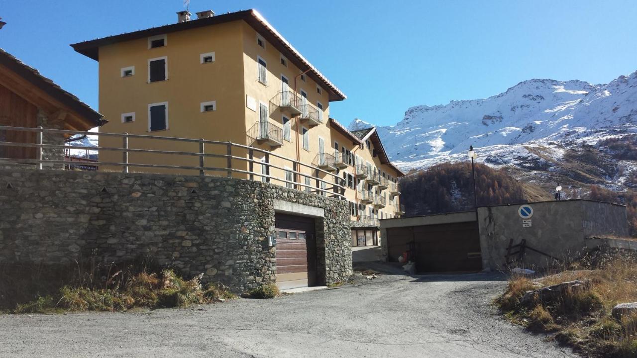 Residence Redicervinia Breuil-Cervinia Exteriör bild
